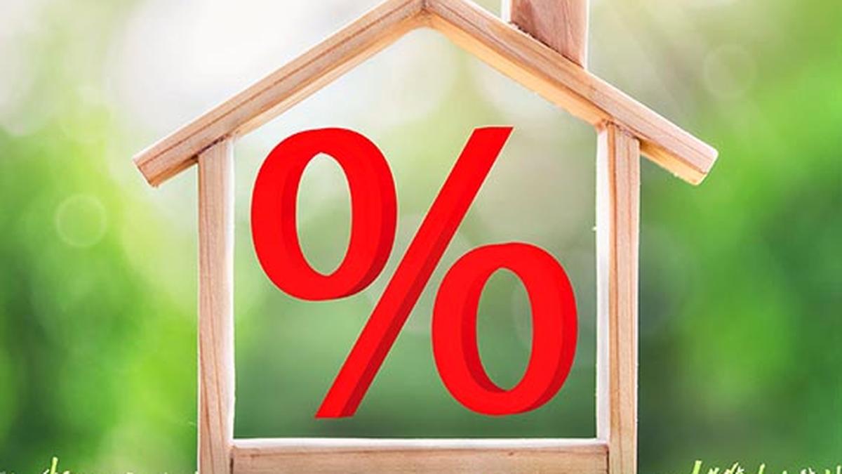 Axis Bank and Piramal Capital enter into a co-lending tie-up in 2022.