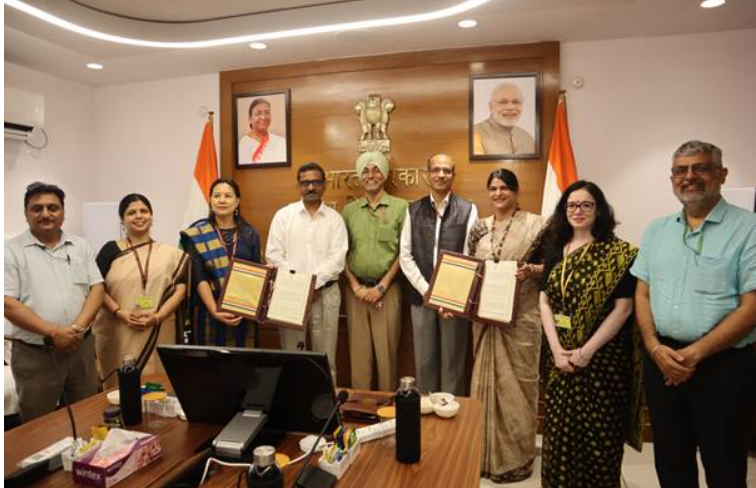 MoRD and MoMSME Forge Alliance to Boost SHG Women-Led Rural Enterprises.
