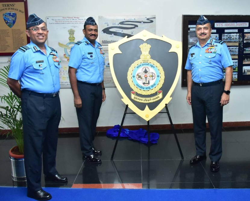 IAF chief inaugurates newly established weapon systems school.