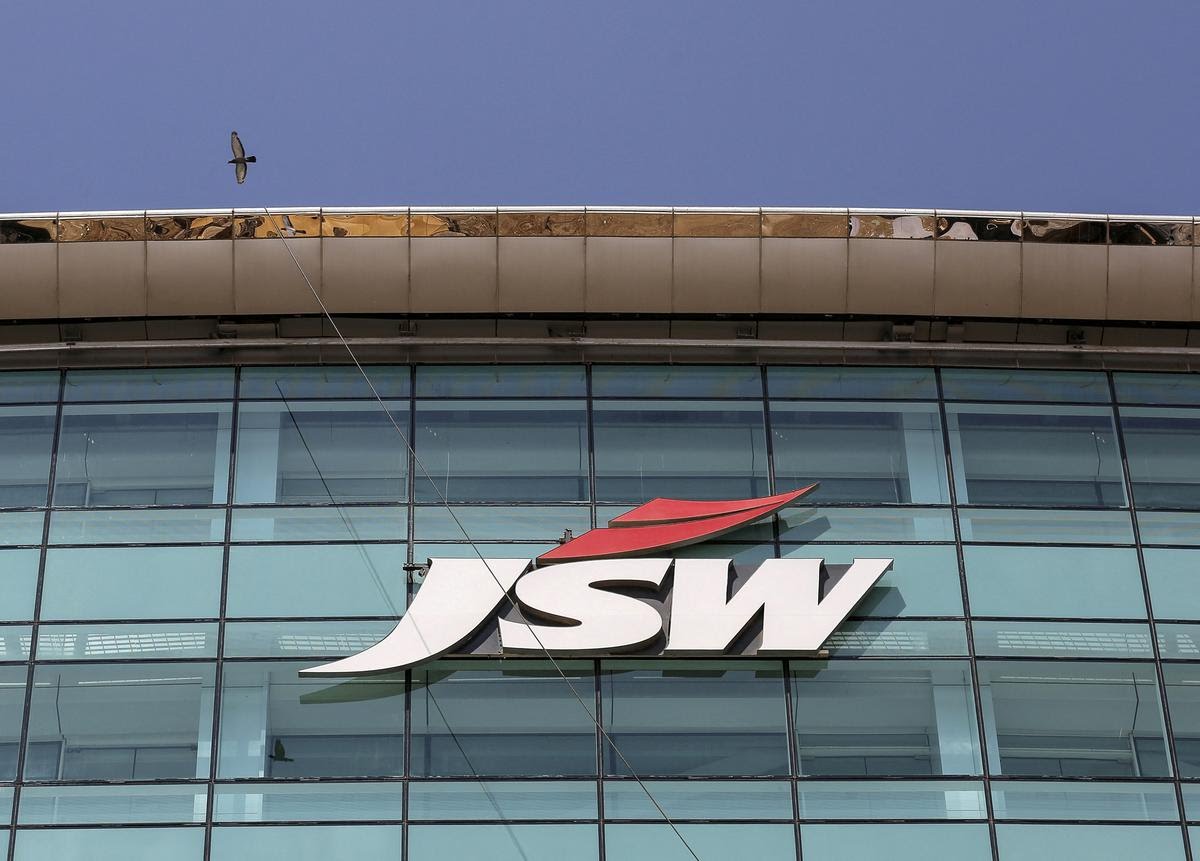 JSW Defence Forms Partnership with Shield Al to Manufacture V-BAT Drones in India.