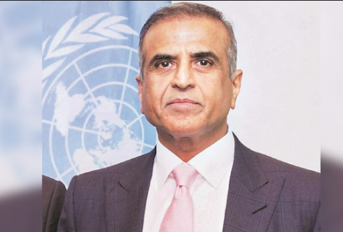 Sunil Bharti Mittal, Chairman of Bharti Enterprises, Awarded 'Honorary Knighthood Medal'.