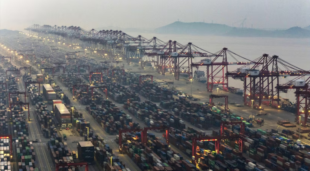 UNCTAD Global Trade Update March 2025 Shows Strong Trade Growth in Q4 2024 for Developing Countries Led by China and India.