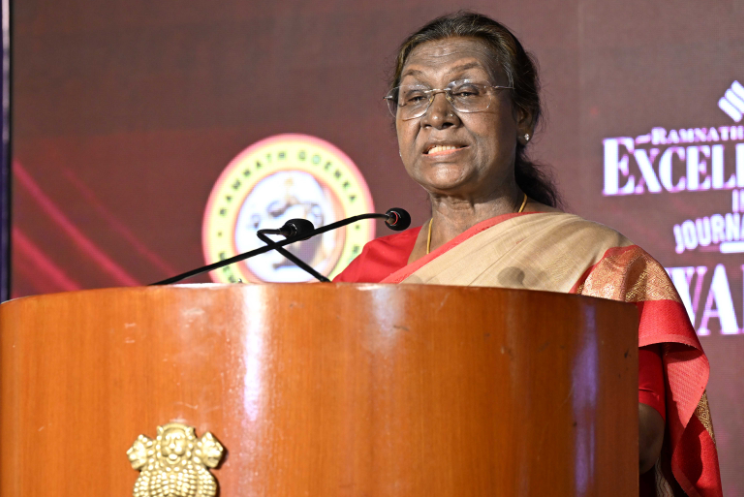 President Droupadi Murmu Confers the 19th Ramnath Goenka Awards for Excellence in Journalism 2025.