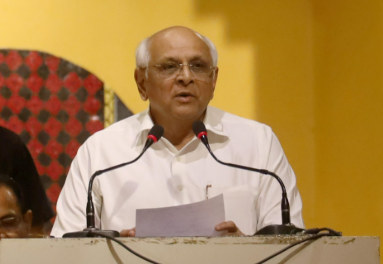 Gujarat CM Inaugurates India's Largest Chlorotoluene Manufacturing Plant in Dahej.
