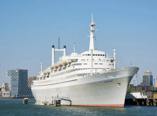 India’s AM Green and Netherlands’ Port of Rotterdam Join Forces in USD 1 Billion Green Energy Partnership.