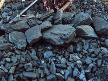 India’s Coal Imports Decline by 7.9% to 243.62 Million Tonnes in FY25.