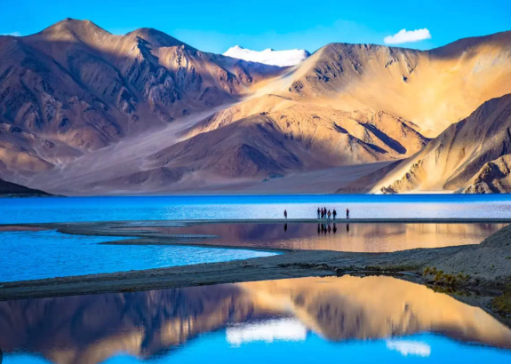 Ladakh Hosts First-Ever Astro Tourism Festival in Leh (June 27–28, 2025).
