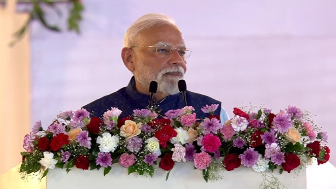PM Modi Inaugurates Two Major National Highway Projects Worth ₹11,000 Crore in Delhi.