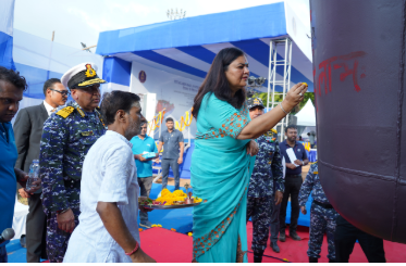 Indian Navy Launched ‘DSC A22 (Yard 327)’, Third Diving Support Craft at Titagarh, West Bengal.