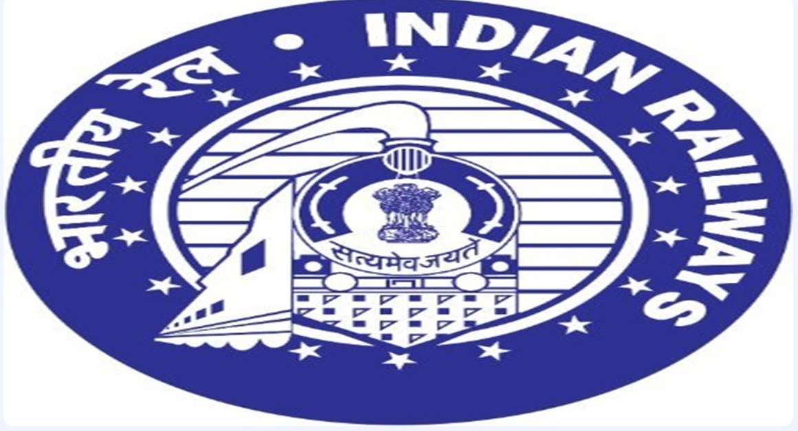 Central Railway Becomes First Zonal Railway to Complete KAVACH Loco Trials Across All Five Divisions.