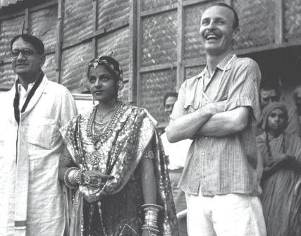 Malayalam Poet B.K. Harinarayanan Authors Biography ‘Sivam Subham’ on M.S. Subbulakshmi and T. Sadasivam.