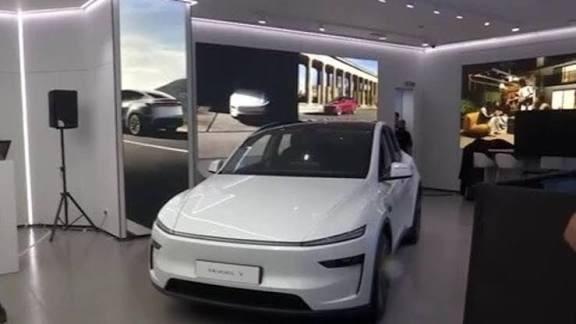 India's First Tesla Centre, a Full-Service Flagship Facility, Inaugurated in Gurugram.