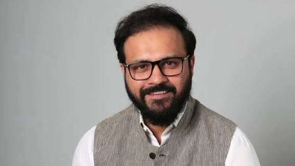 Kotak Mahindra Bank Partners with IIT Kanpur to Launch "Kotak School of Sustainability".